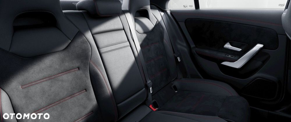 Mercedes-Benz CLA - 8