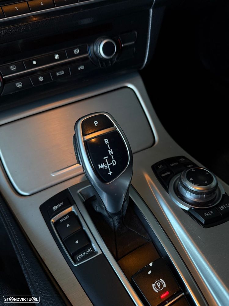 BMW 525 d Auto - 17