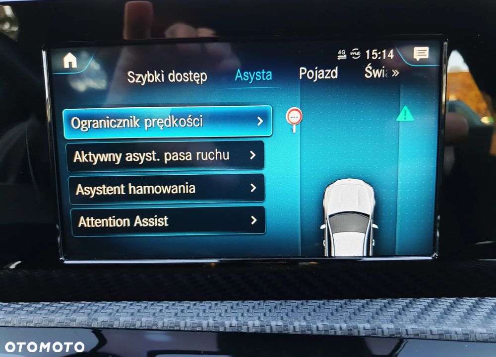 Mercedes-Benz CLA 180 d - 23