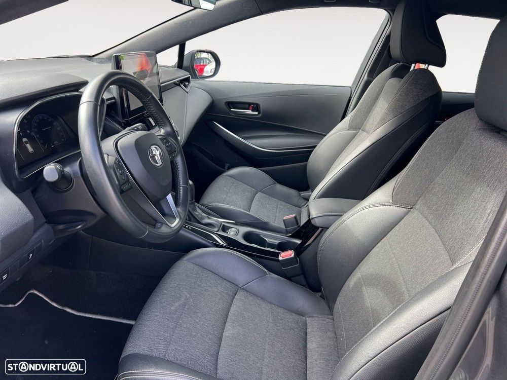 Toyota Corolla Touring Sports - 9
