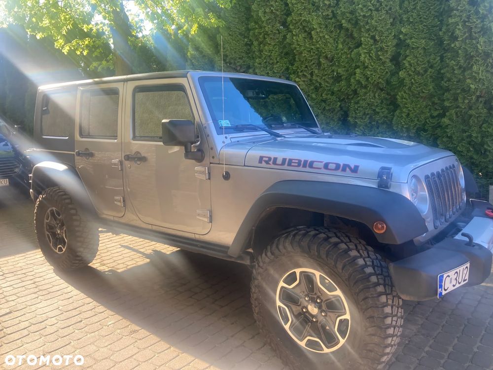 Jeep Wrangler - 1
