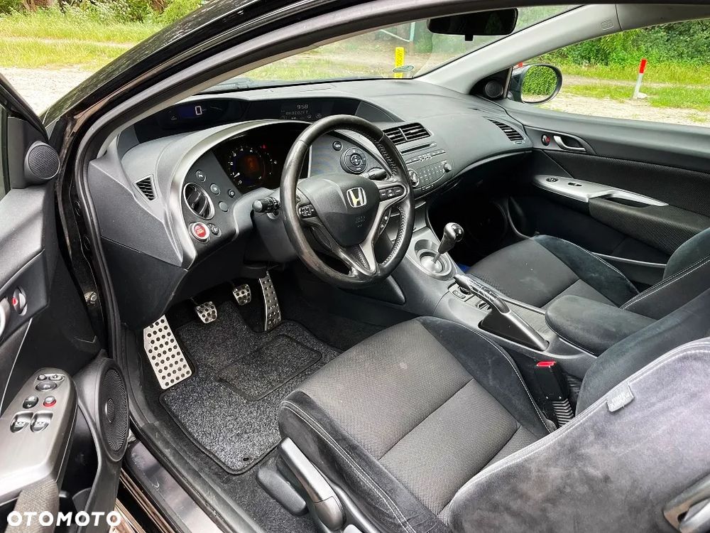 Honda Civic 1.4 i-VTEC Type S - 9