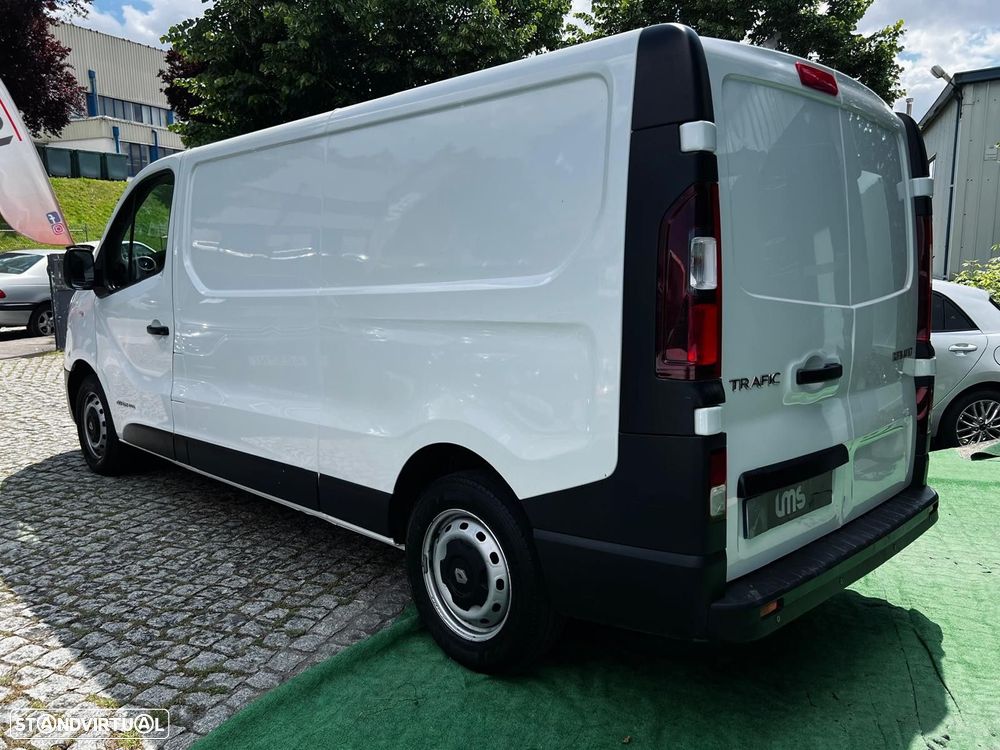 Renault Trafic 1.6 dCi L2H1 1.2T SS - 8
