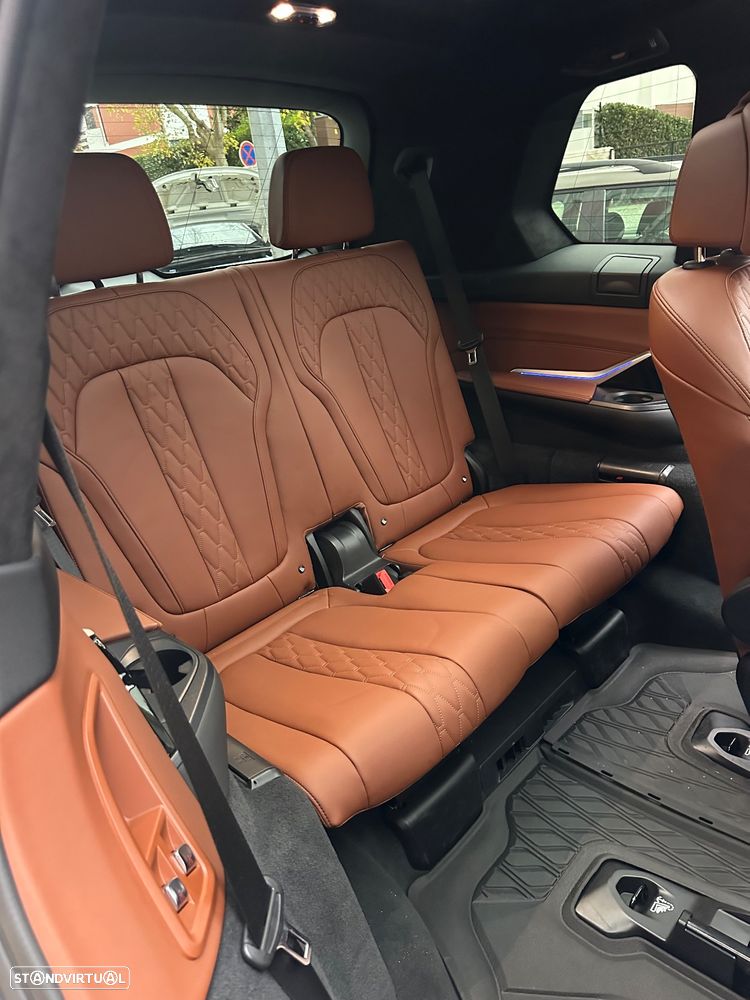 BMW X7 40 d xDrive - 31