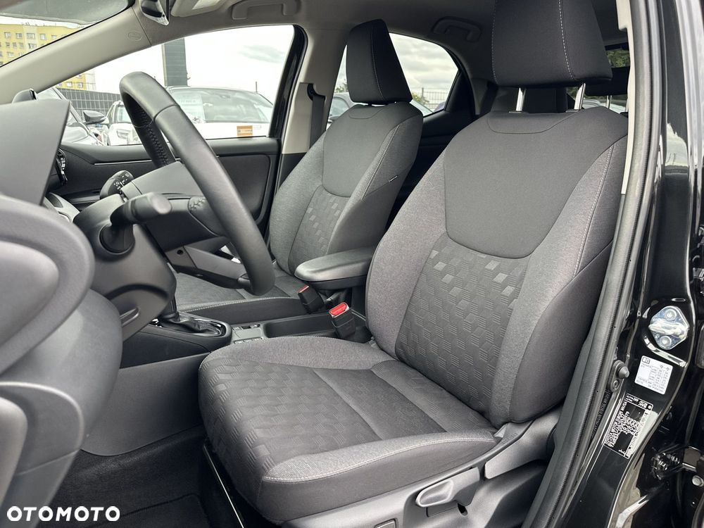 Toyota Yaris Hybrid 1.5 Style - 16