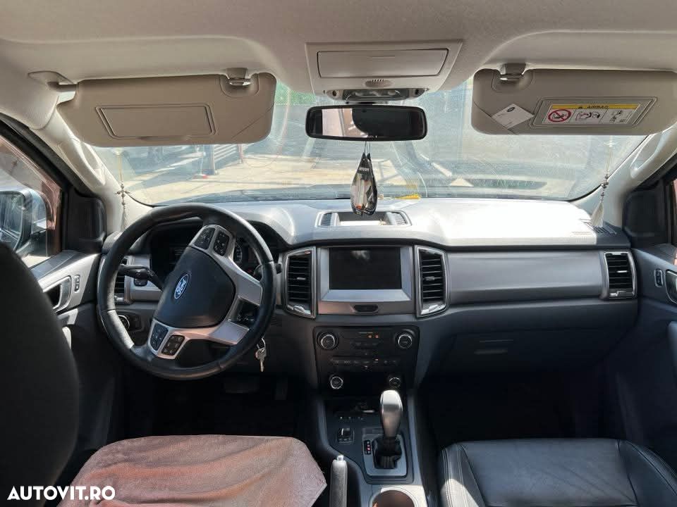 Ford Ranger 4x4 Cabina Dubla LIMITED Aut. - 9