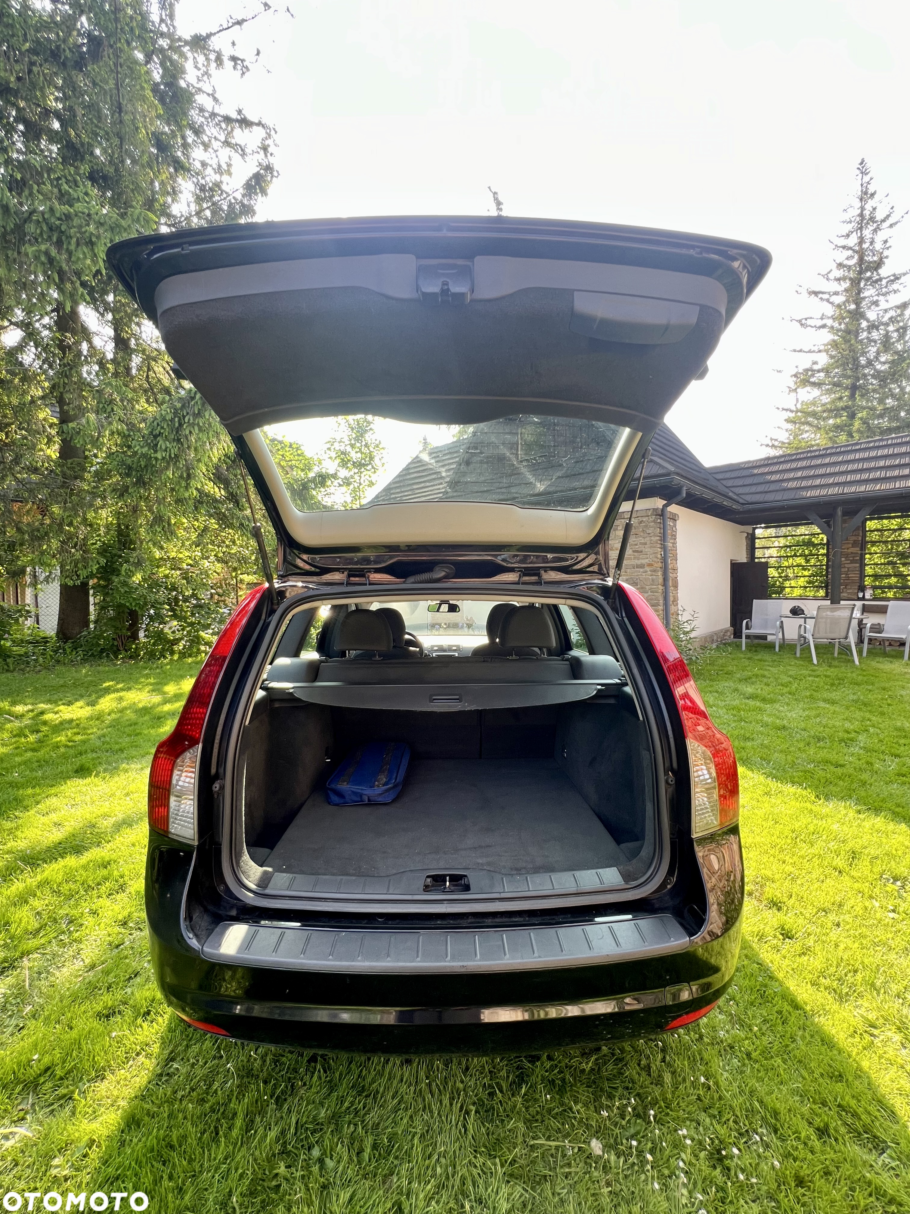 Volvo V50 D2 - 11