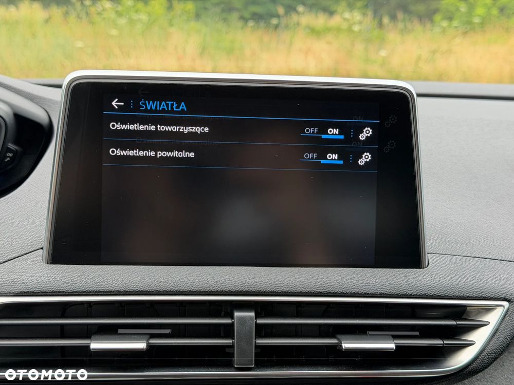 Peugeot 5008 BlueHDI 130 Allure Business-Paket - 35