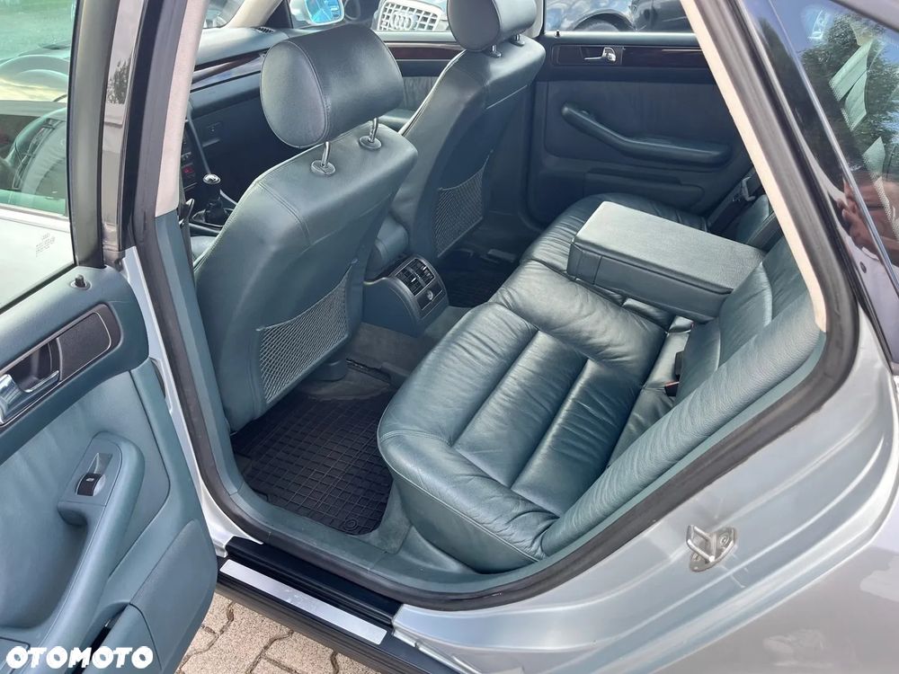 Audi A6 Limousine 2.8 - 11