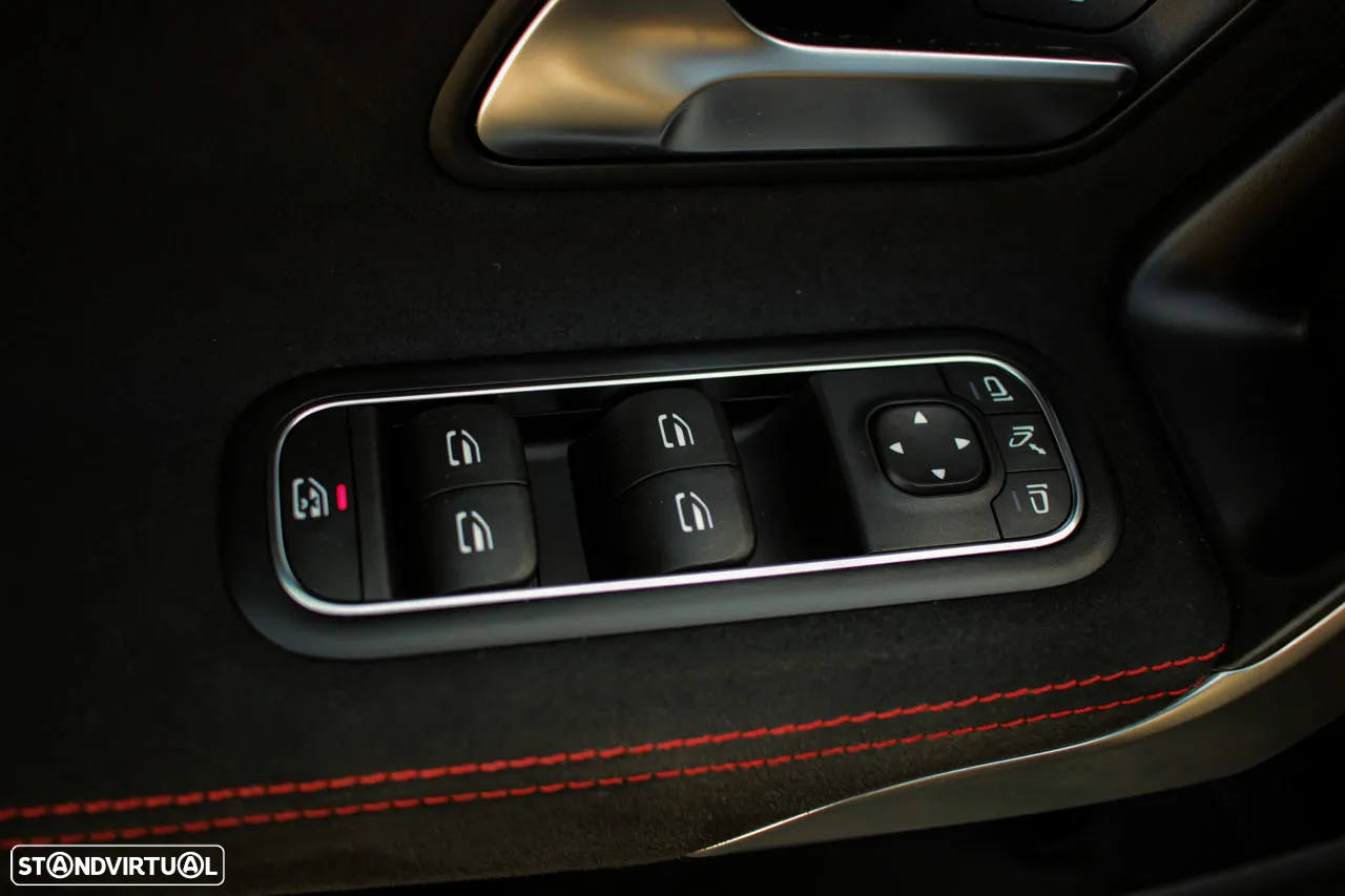Mercedes-Benz CLA 200 Shooting Brake AMG Line - 11