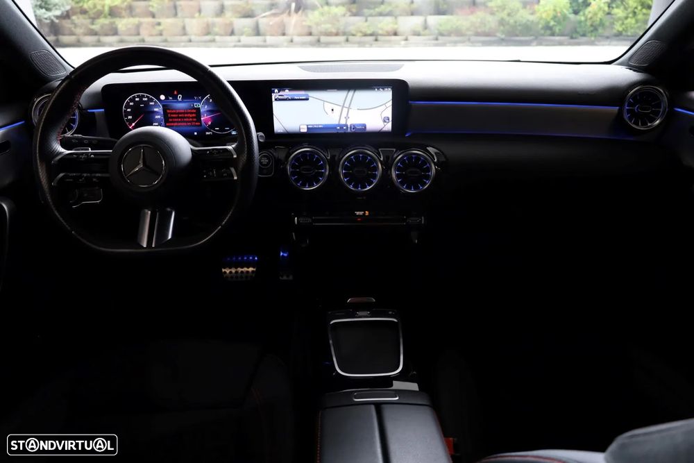 Mercedes-Benz A 200 AMG Line Aut. - 45