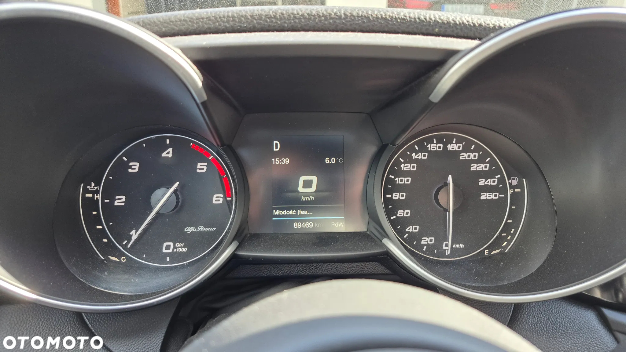 Alfa Romeo Giulia 2.2 Diesel AT8 Advanced Efficiency - 10