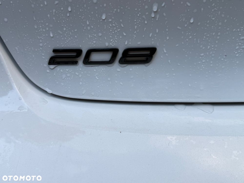 Peugeot 208 1.2 T Business S&S - 9