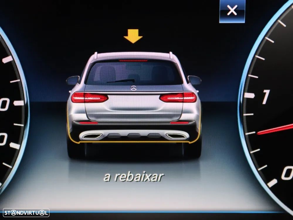 Mercedes-Benz E 350 d 4-Matic All Terrain Avantgarde + - 31