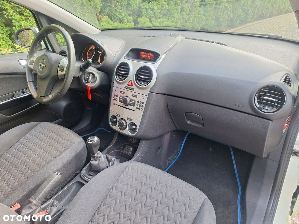 Opel Corsa 1.2 16V 111 - 15