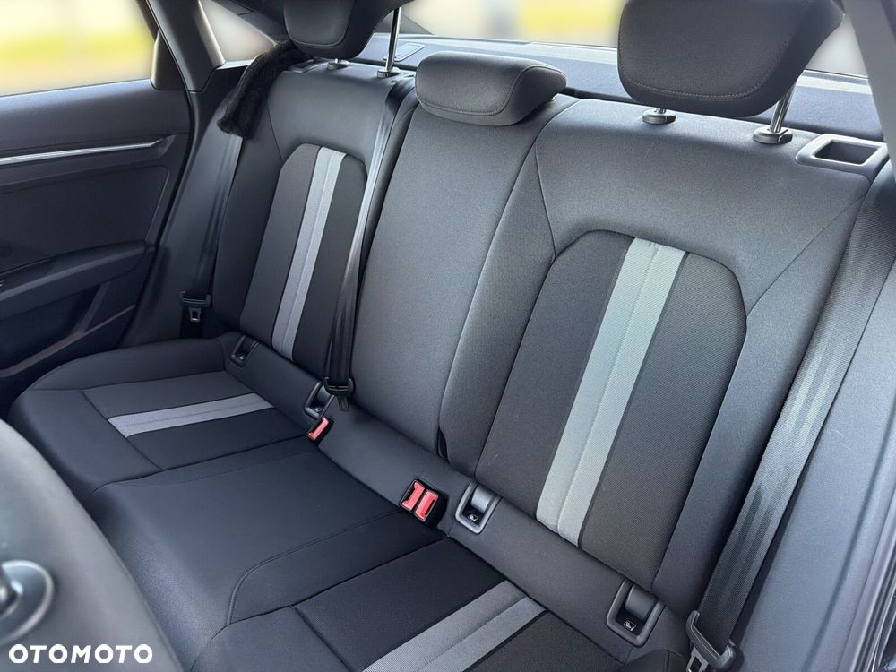 Audi A3 Limousine - 14