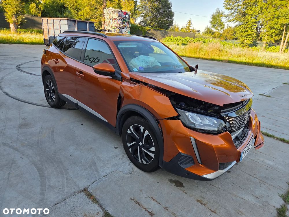 Peugeot 2008 PureTech 130 Allure - 1