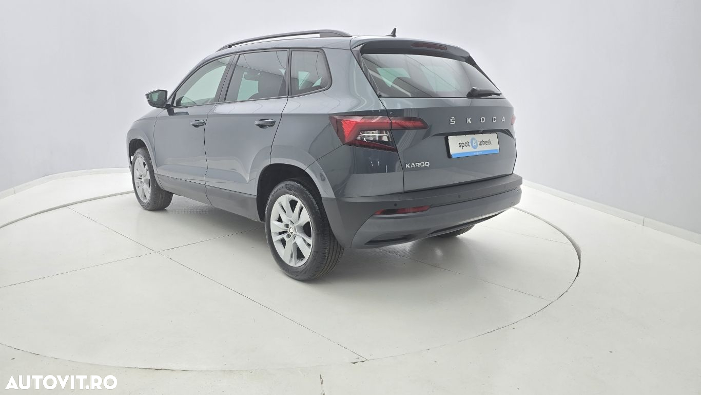 Skoda Karoq 1.5 TSI DSG Style - 8
