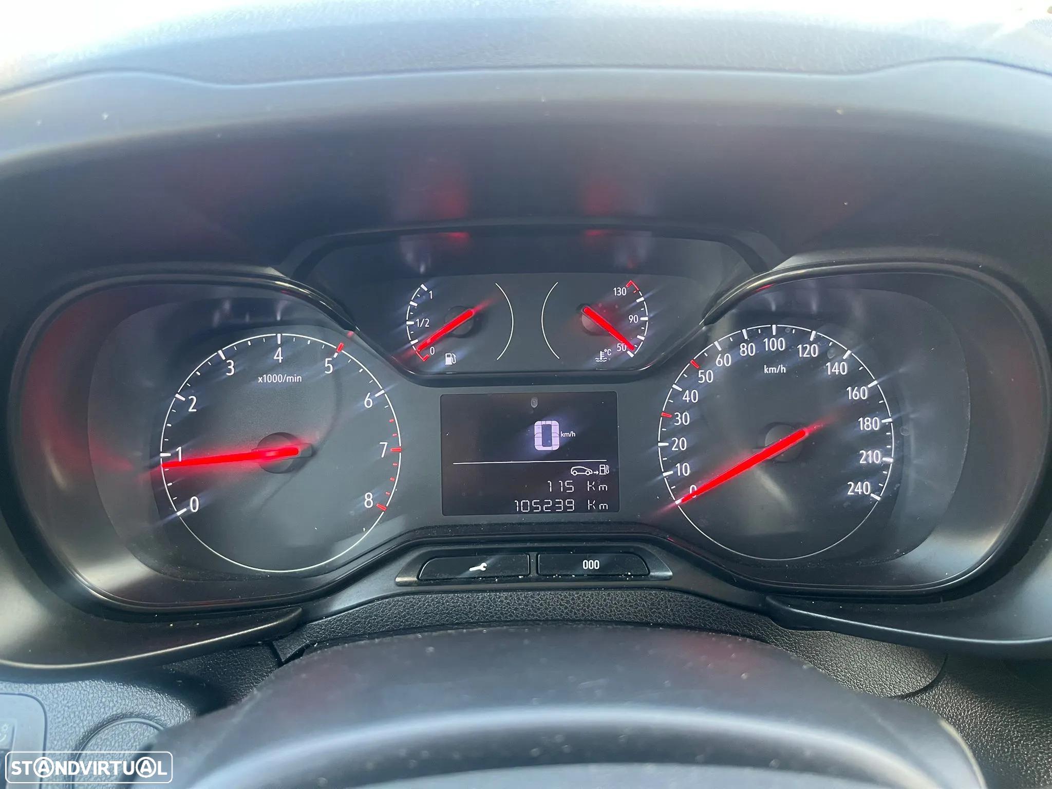 Opel COMBO 1.5 102cv 3 LUGARES - AC - IVA DEDUTÍVEL - 32