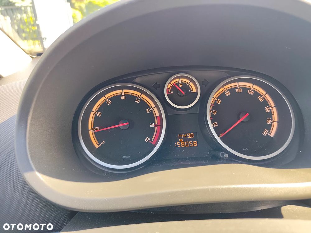 Opel Corsa 1.2 16V Enjoy - 14