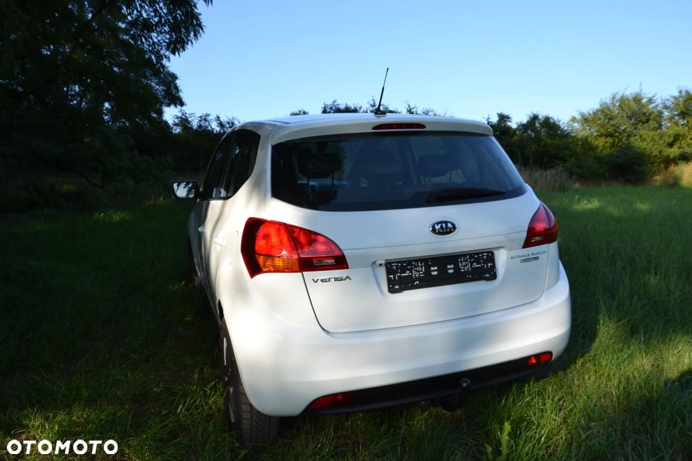 Kia Venga 1.6 CVVT ISG Dream Team Edition - 2