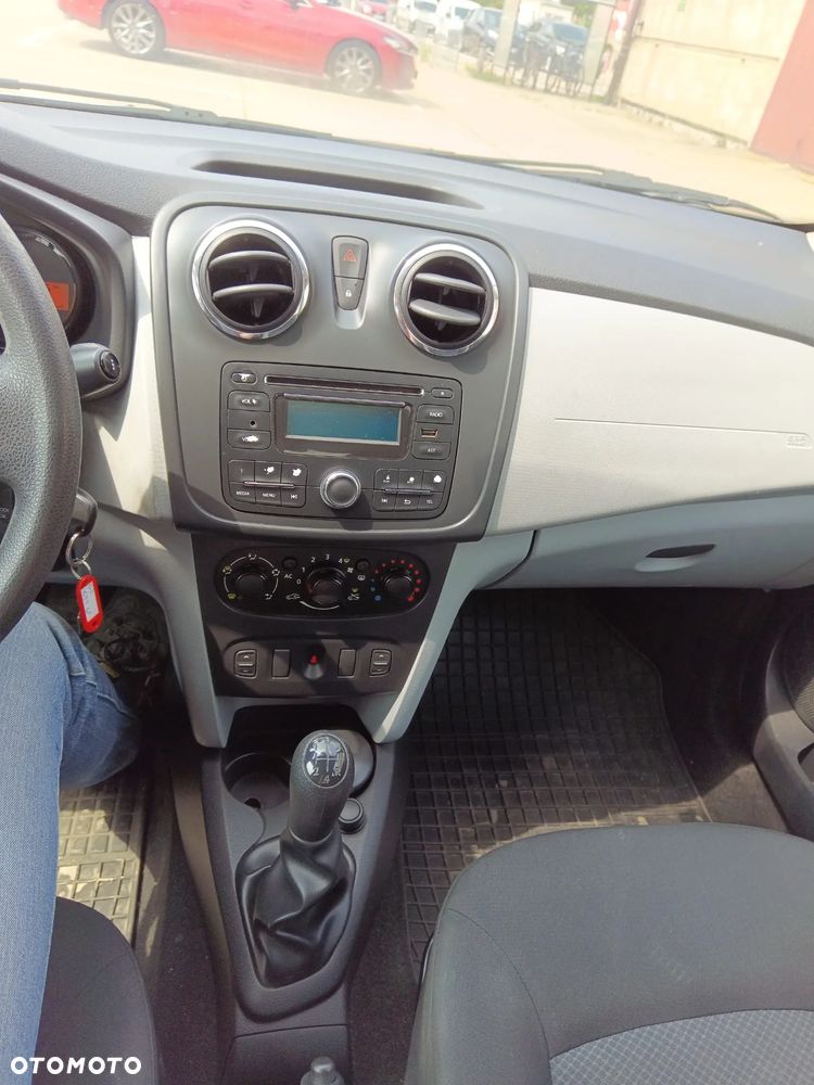 Dacia Sandero 1.2 16V Ambiance - 10