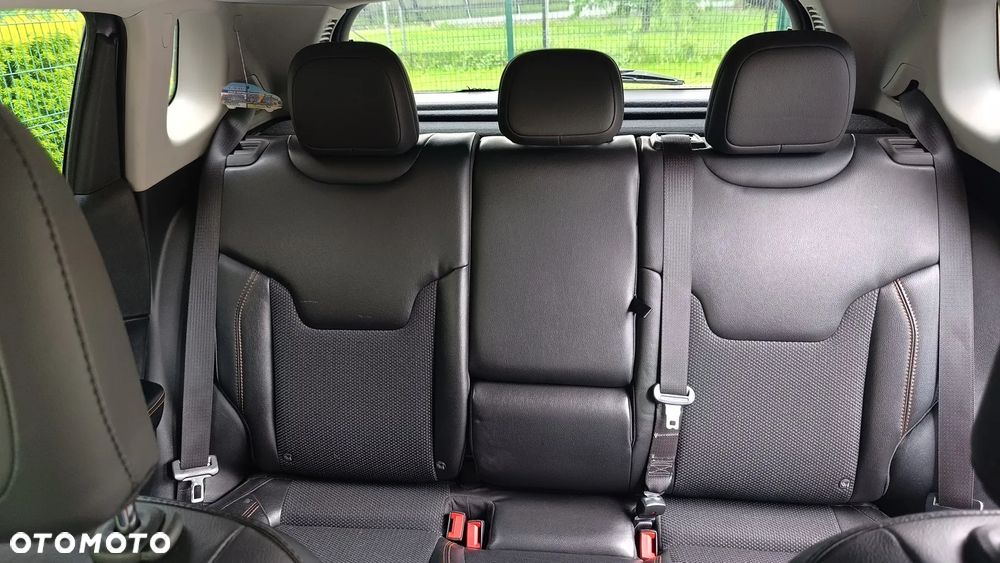 Jeep Compass 1.4 TMair Limited 4WD S&S - 8