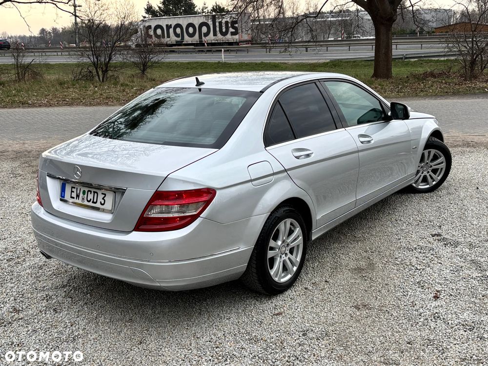 Mercedes-Benz Klasa C - 25