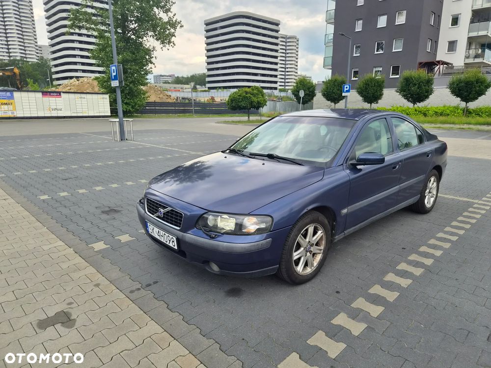Volvo S60 2.4 D5 - 1
