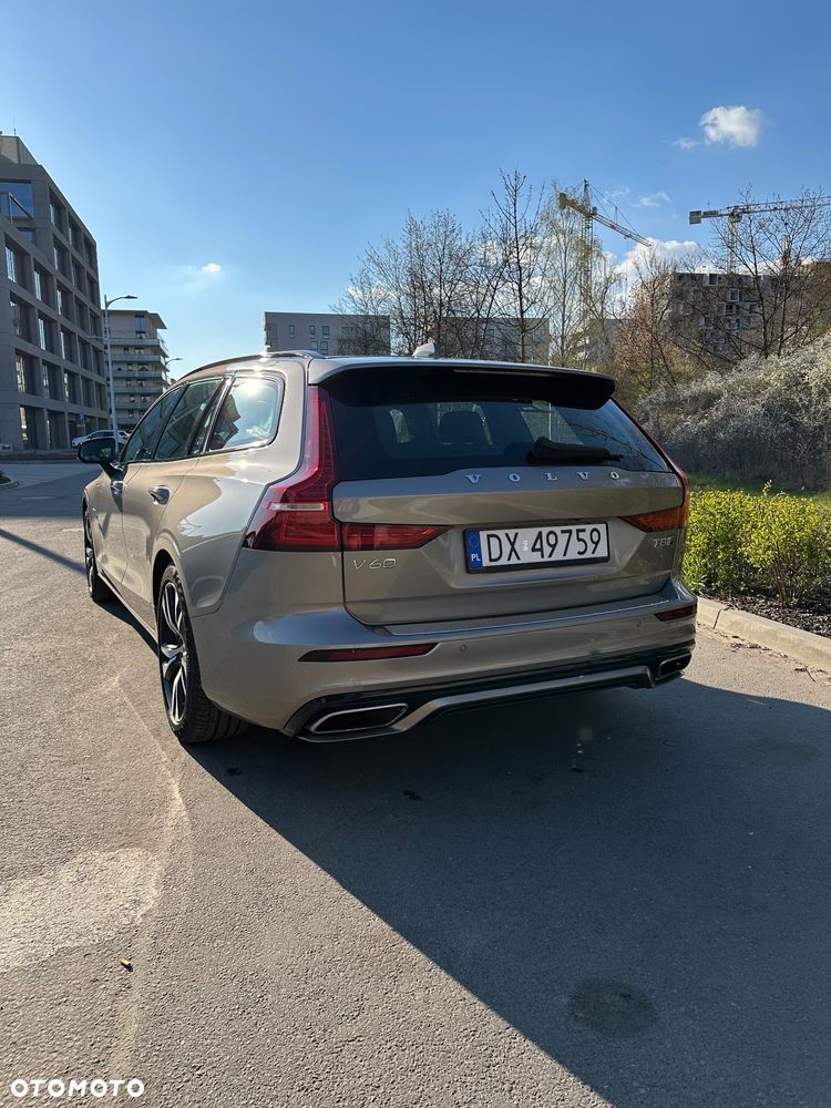 Volvo V60 T8 AWD Plug-In Hybrid Inscription - 6