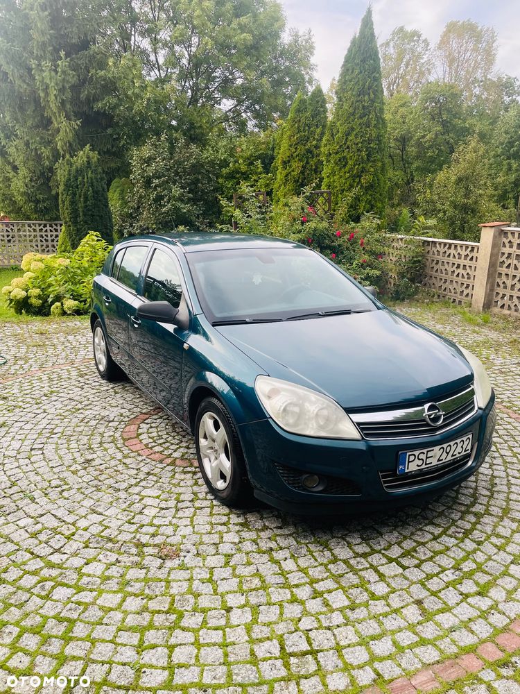 Opel Astra - 1