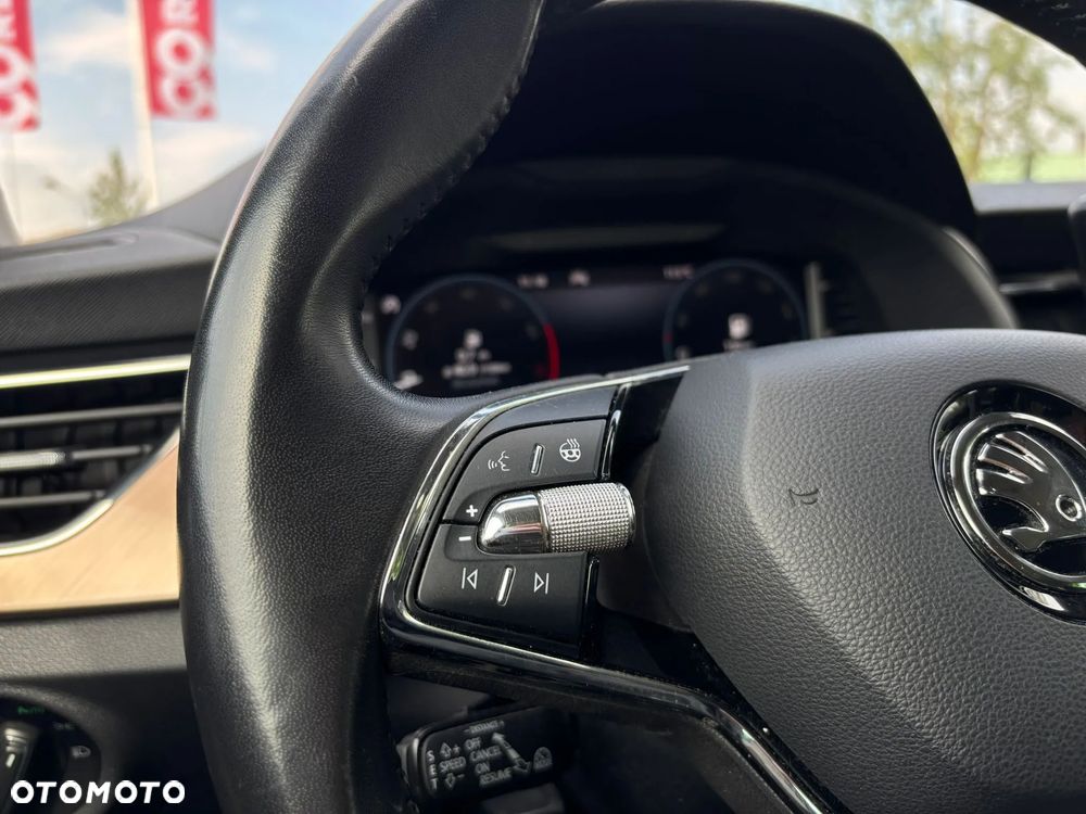 Skoda Kamiq 1.0 TSI Style - 29