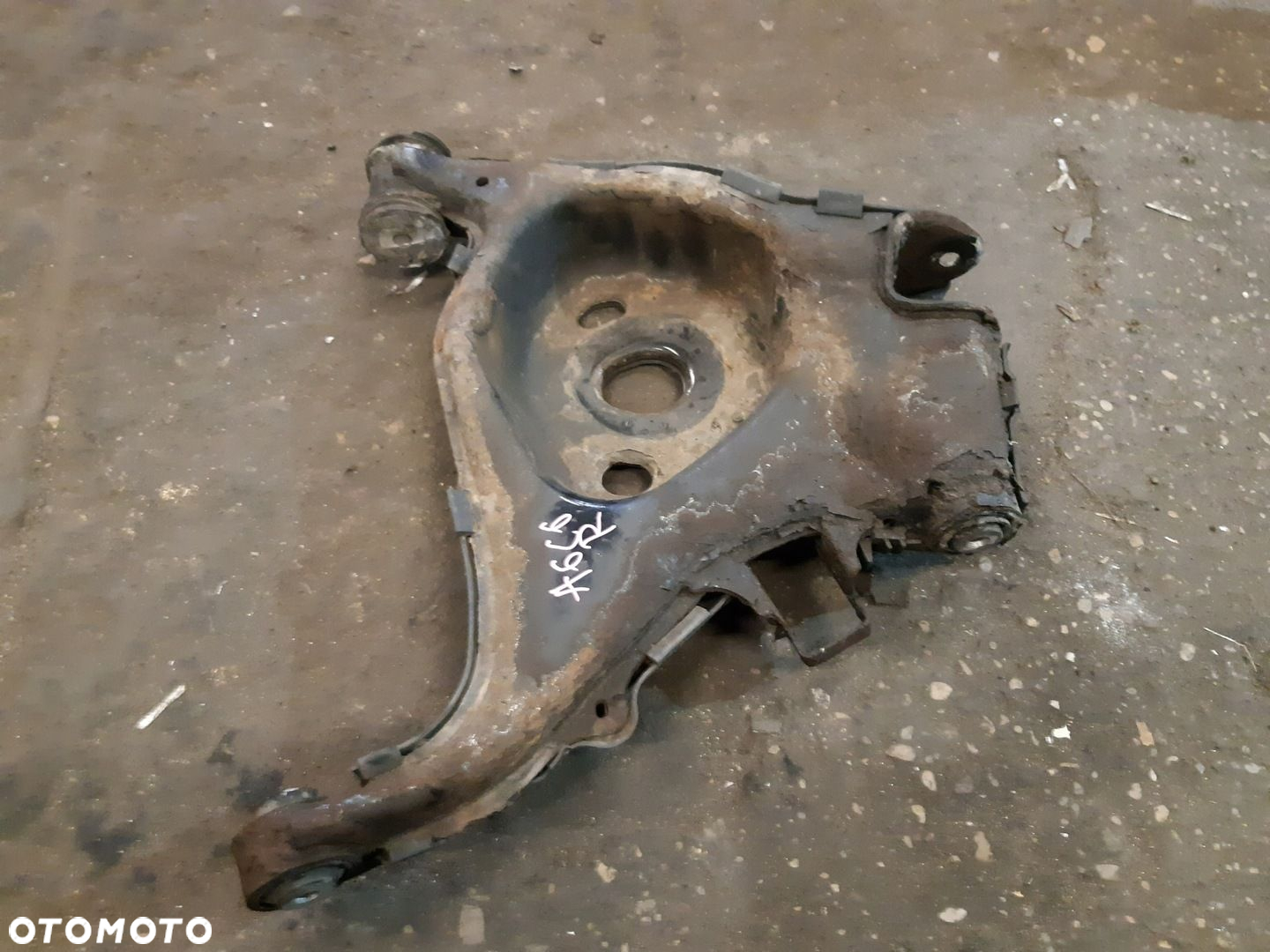 AUDI A6 C6 WAHACZ PRAWY TYŁ TYLNY - 2