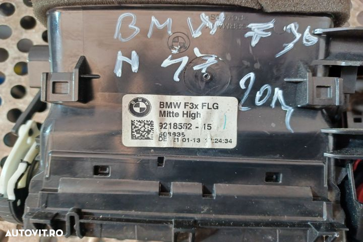Grila ventilatie bord centru 9218552 MX1253 BMW Seria 3 F30  [din 201 - 3