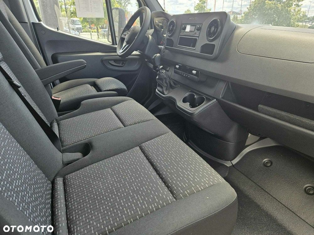 Mercedes-Benz Sprinter 317 CDI OM654 - 6