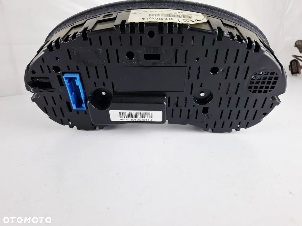 Licznik Zegar Kolor Fis Audi A3 8P Lift 8P0920932A - 6