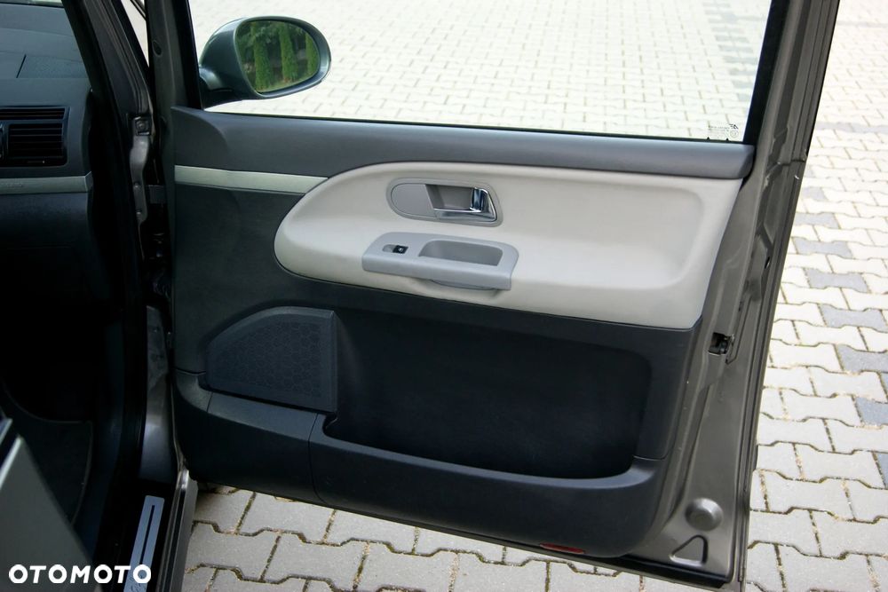 Volkswagen Sharan 1.8 5V Turbo Freestyle - 28