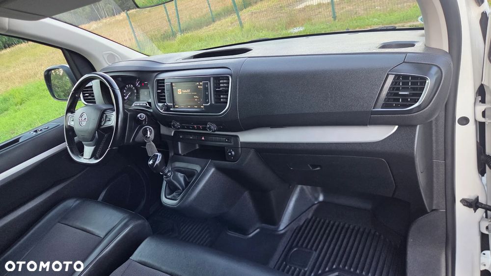 Opel VIVARO - 8