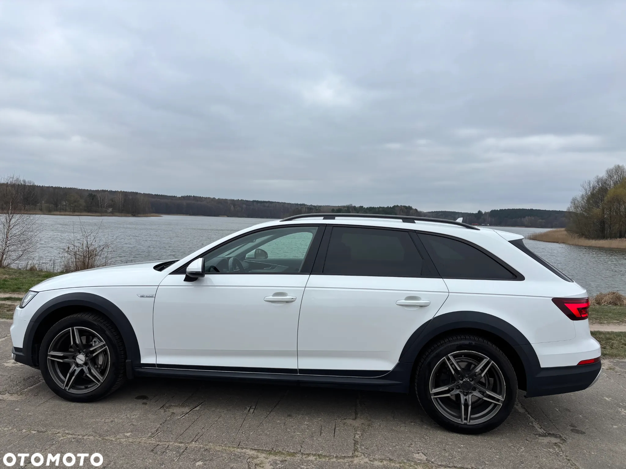 Audi A4 Allroad 2.0 TDI Quattro S tronic - 5