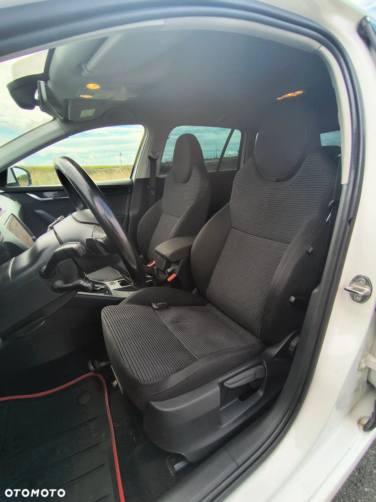 Skoda Octavia 2.0 TDI Style DSG - 11