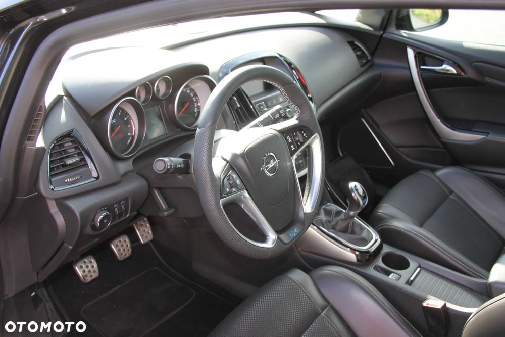 Opel Astra OPC - 10
