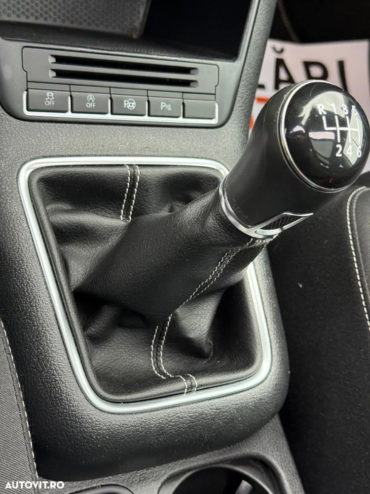 Volkswagen Tiguan 2.0 TDI DPF BlueMotion Technology Cup Sport & Style - 13