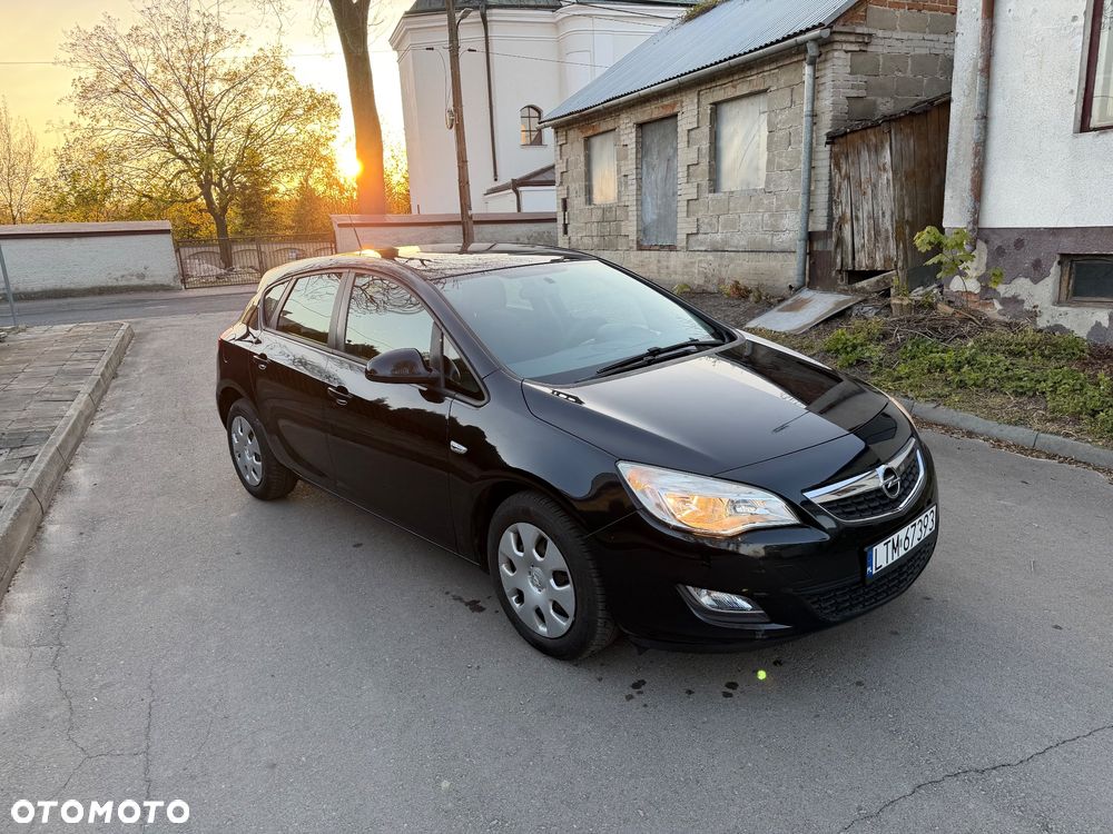 Opel Astra 1.4 EcoFLEX Innovation - 11