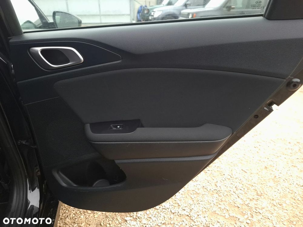 Kia Ceed 1.6 CRDi Edition 7 - 27