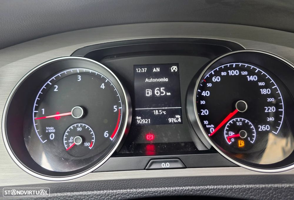 VW Golf 1.6 TDi GPS Edition - 23