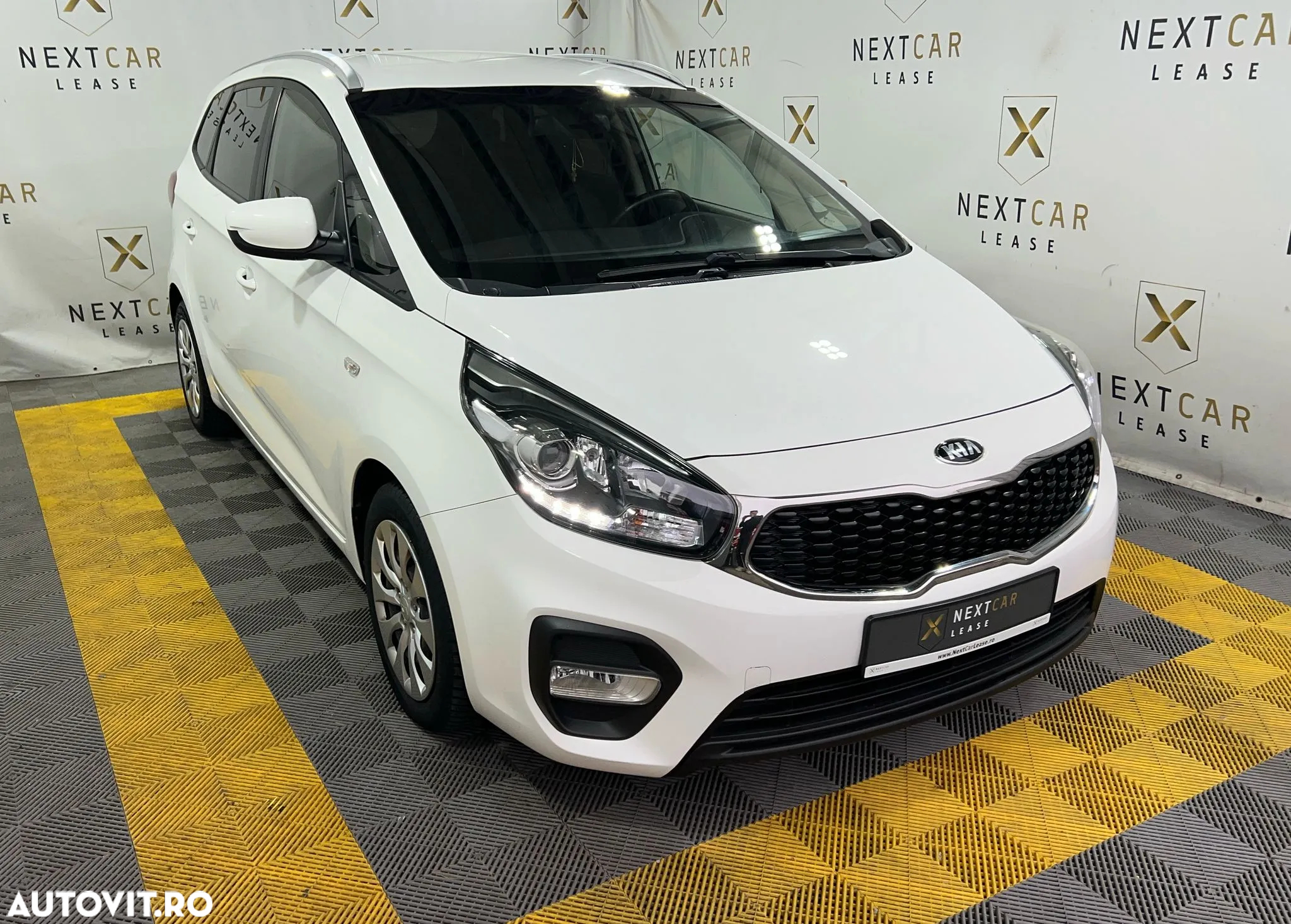 Kia Carens 1.7 DSL Family - 3