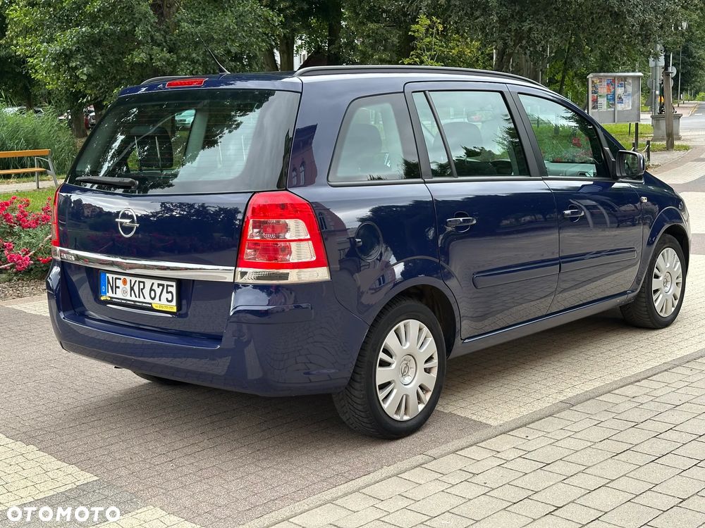 Opel Zafira 1.8 Family - 3