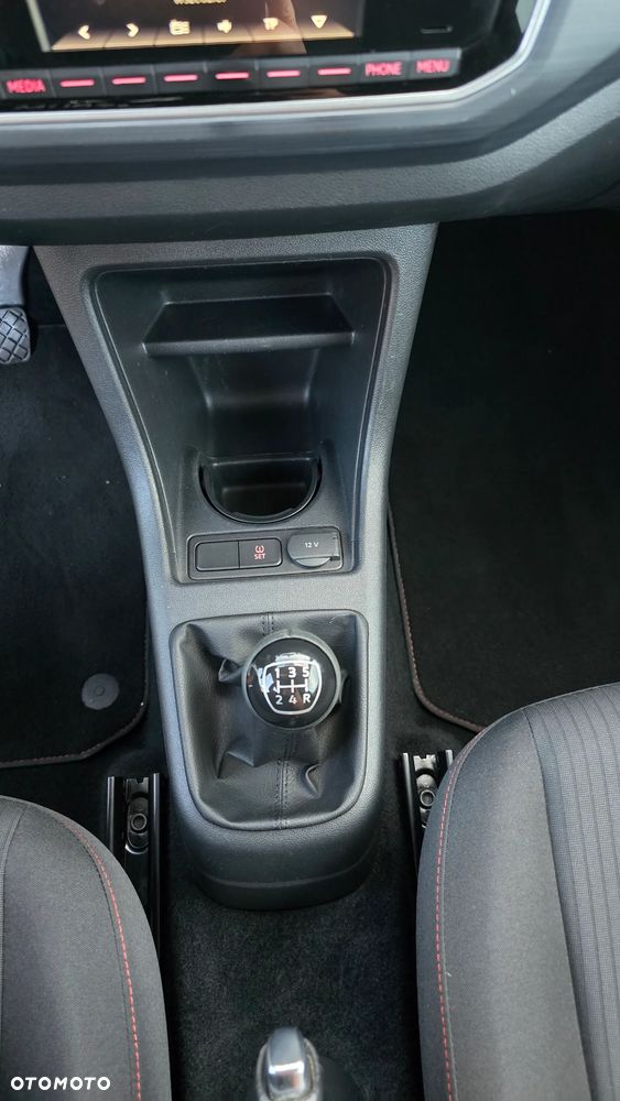Volkswagen up! sound - 38