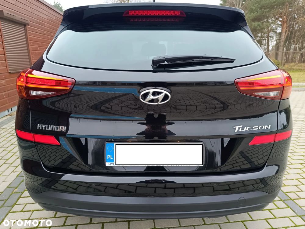 Hyundai Tucson 1.6 GDI BlueDrive Style 2WD - 18