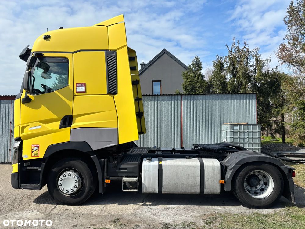 Renault T480 - 4